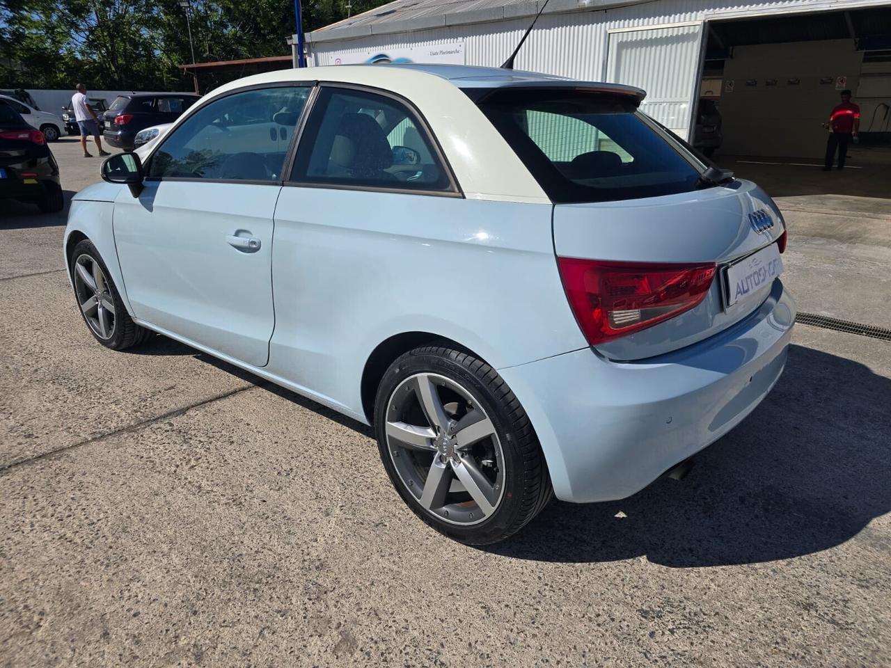 Audi A1 1.6 TDI Attraction