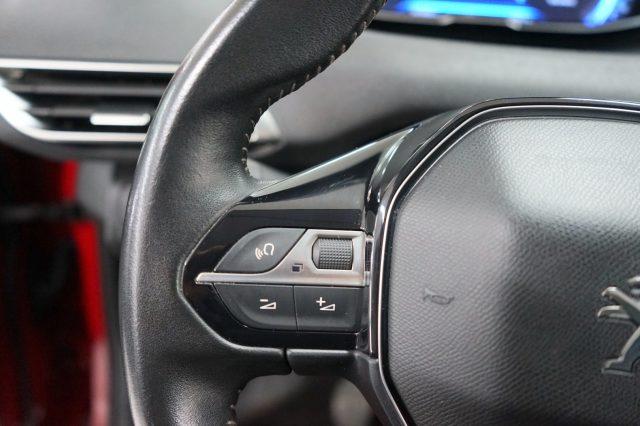 PEUGEOT 3008 BlueHDi 130 S&S Business
