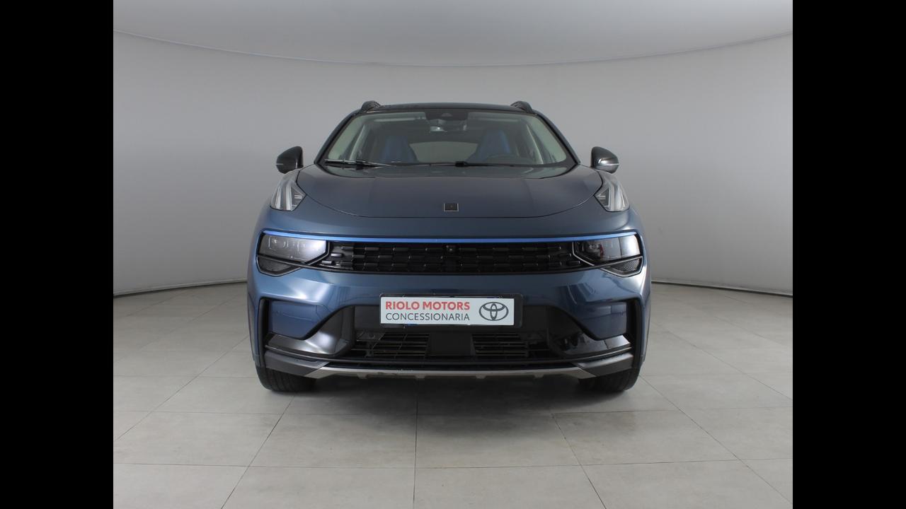 Lynk & Co 01 - 01 1.5 td phev auto