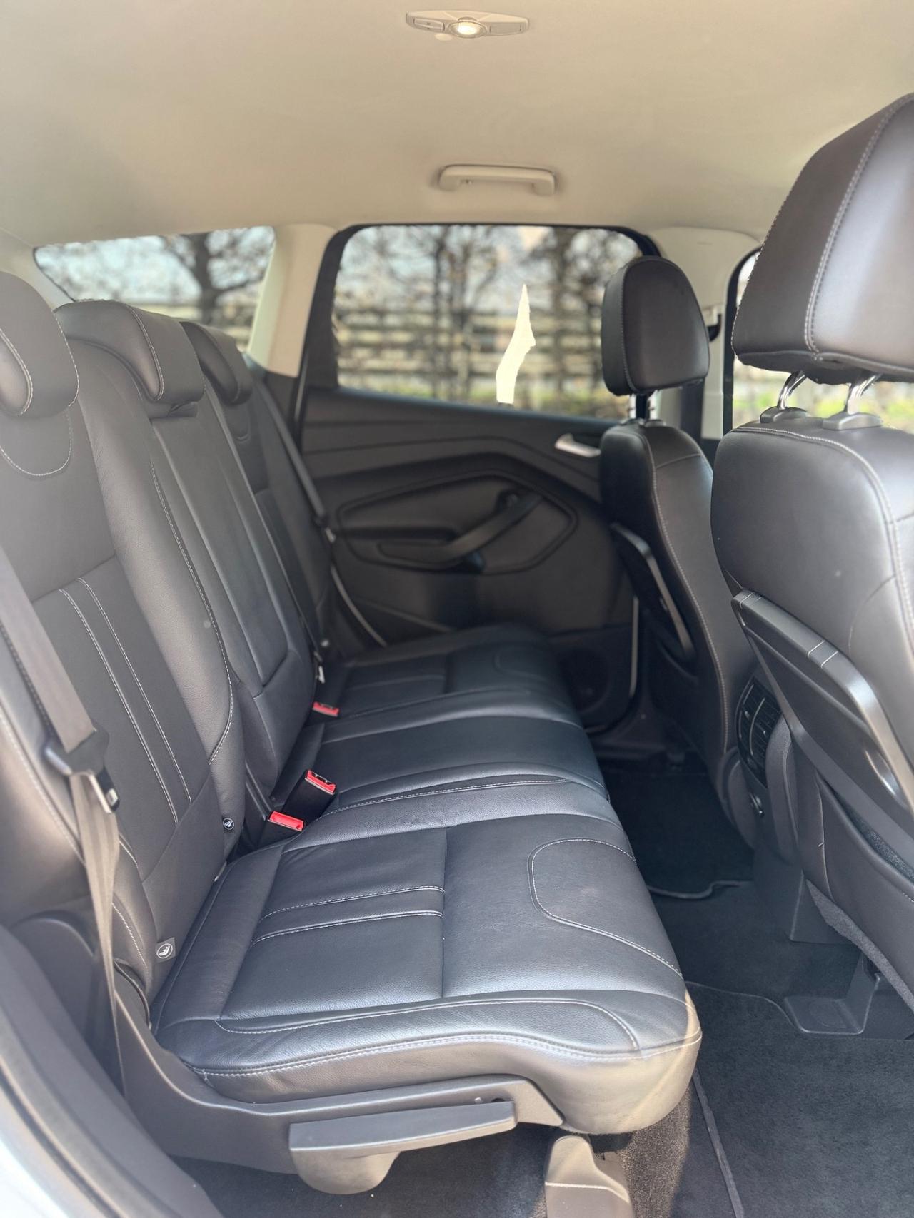 Ford Kuga 2.0 TDCI 163 CV 4WD Powershift Titanium X