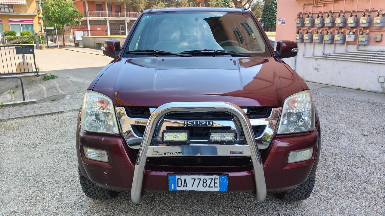 Isuzu D-Max 3.0 TD LS Aut e Gancio traino