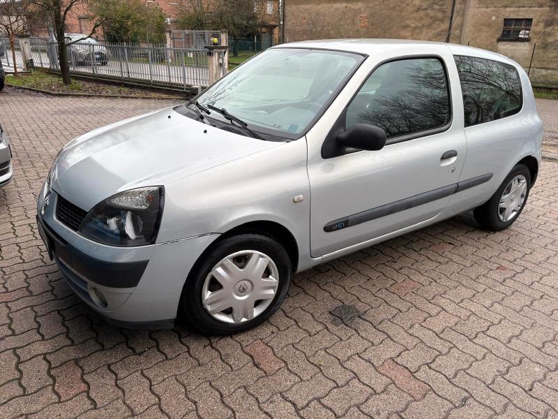 Renault Clio 3 Porte Clio 3p 1.5 dci 80cv OK NEOPATENTATO