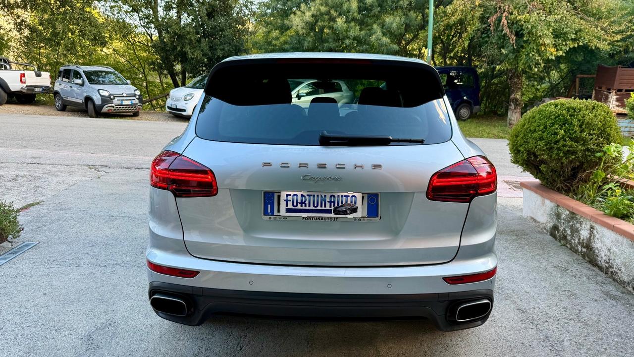 Porsche Cayenne 3.0 Diesel Platinum Edition