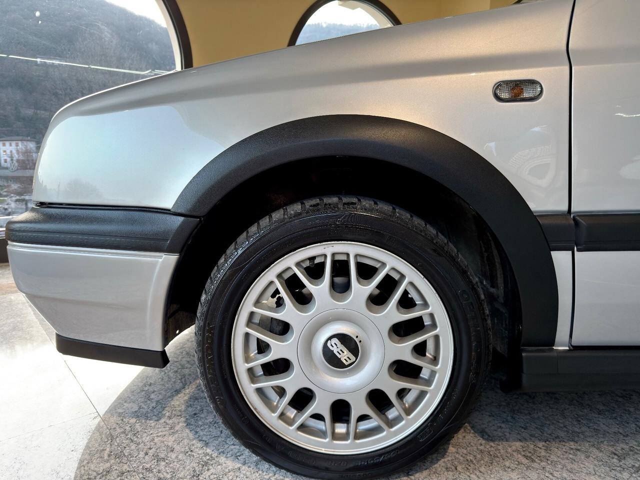 Volkswagen Golf 1.6 cat 5 porte GT Special GT