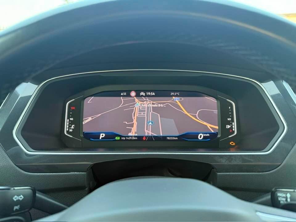 Volkswagen Tiguan 2.0 TDI 150 CV DSG R-Line