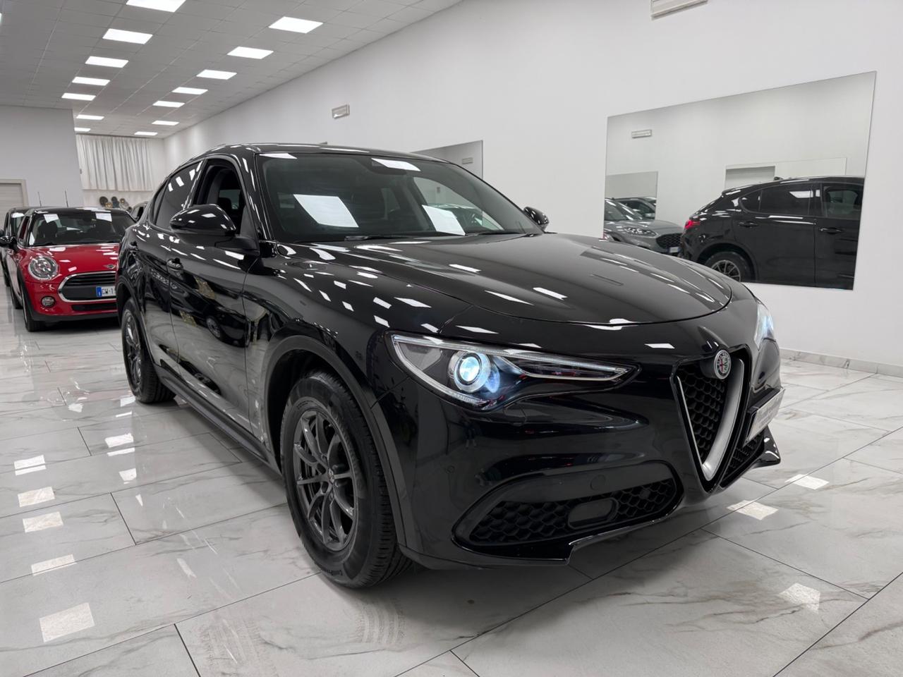 Alfa Romeo Stelvio 2.2 Turbodiesel 160 CV AT8 RWD Business