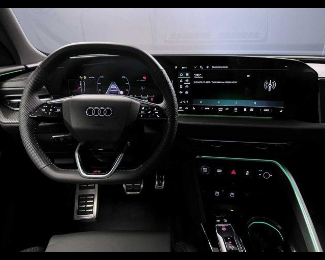 AUDI Q5 2.0 tfsi mhev+ Business 204cv s-tronic