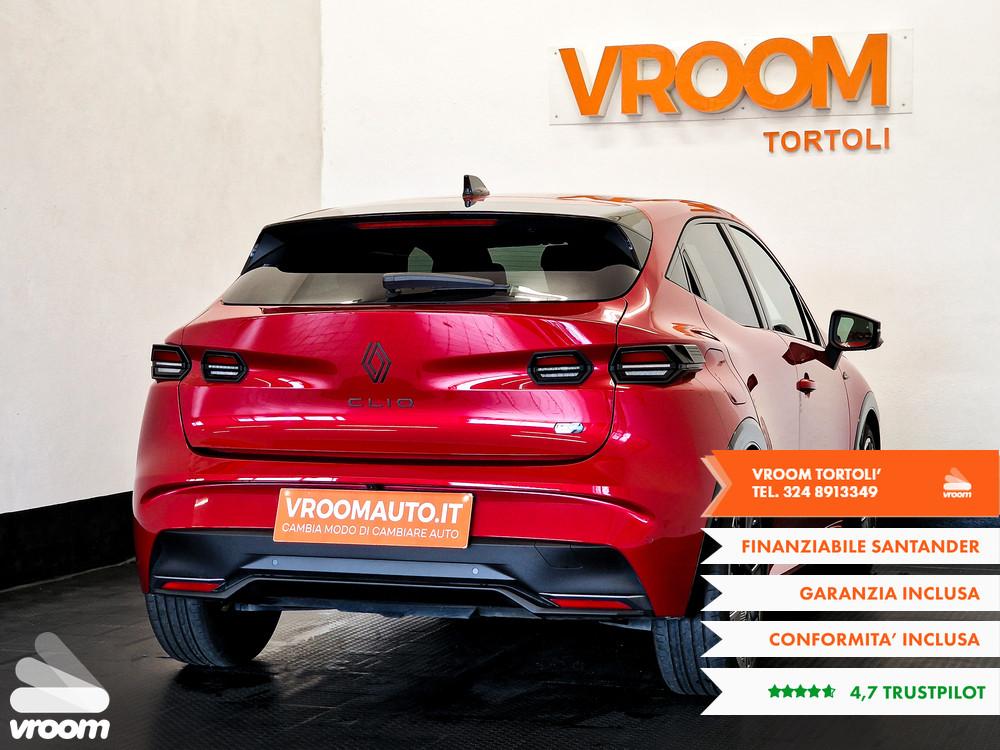 RENAULT Clio 6ª serie Clio Full Hybrid E-Tech ...