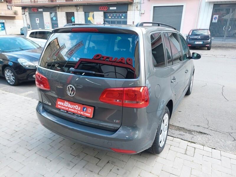 Volkswagen Touran Business 1.6 TDI DSG Comfortline