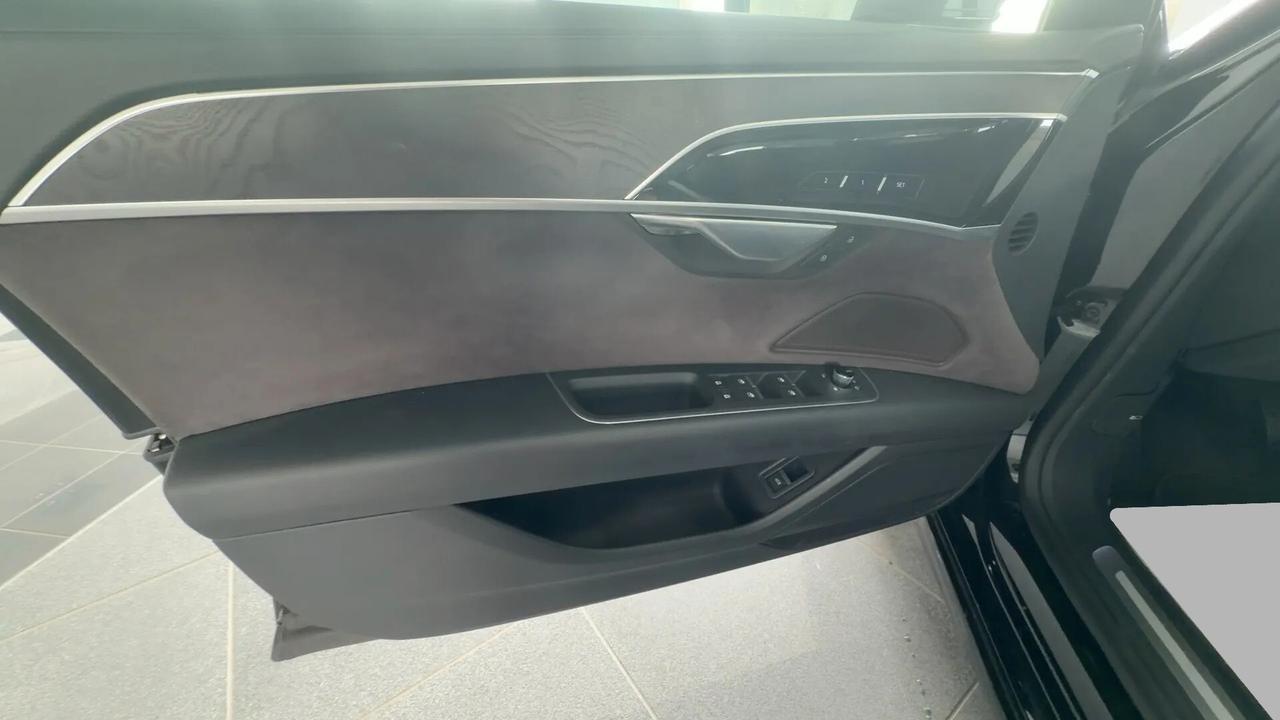 Audi A8 50 TDI 3.0 quattro tiptronic