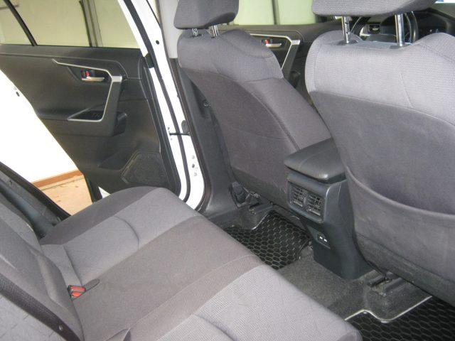 TOYOTA RAV 4 MY23 RAV4 2.5 HV (218CV) E-CVT 2WD Dynamic