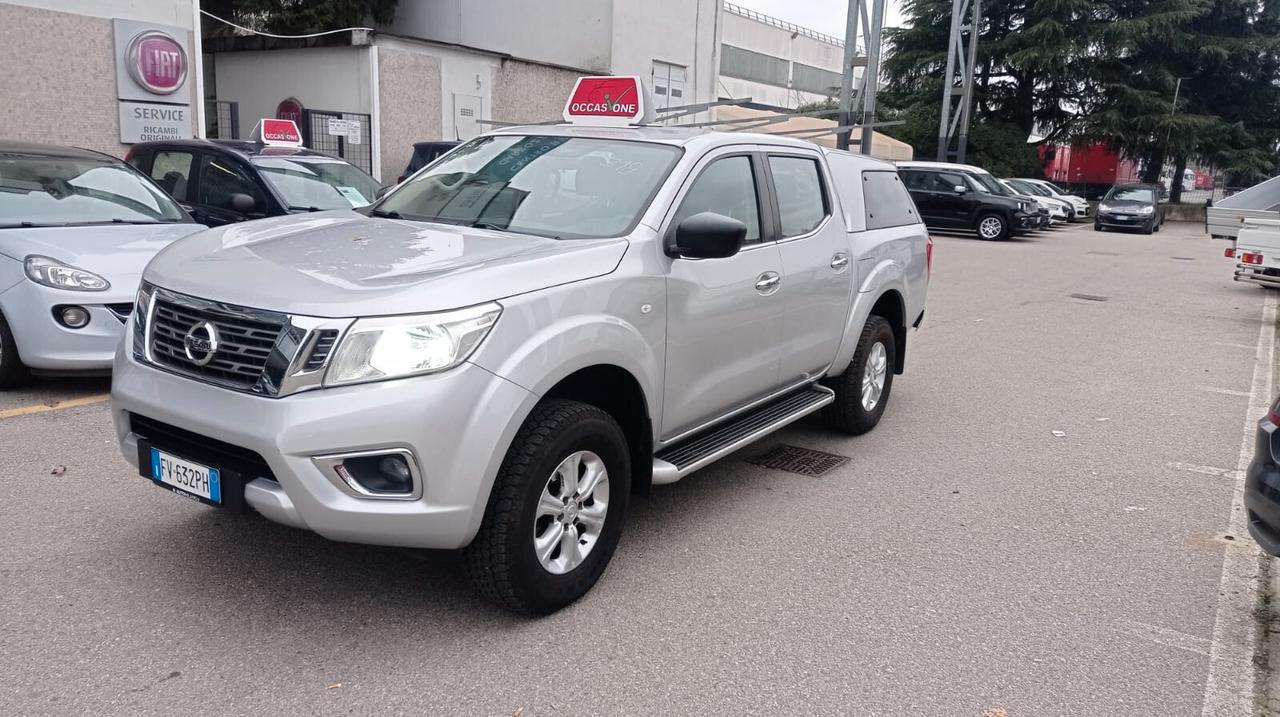 Nissan Navara 2.3 dCi 4WD Double Cab Visia hard top