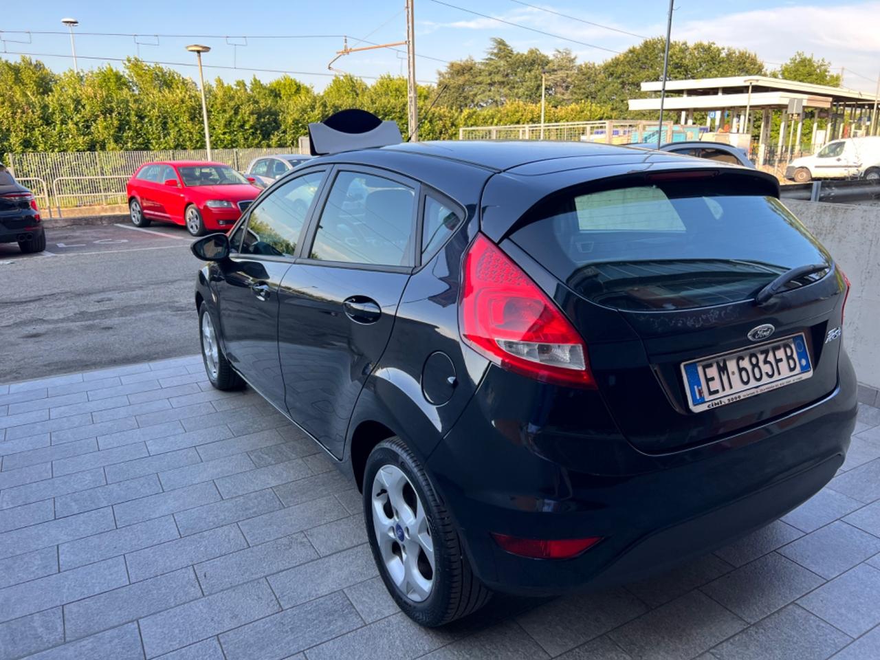 Ford Fiesta 1.4 16V 5p. Bz.- GPL Titanium Bs.