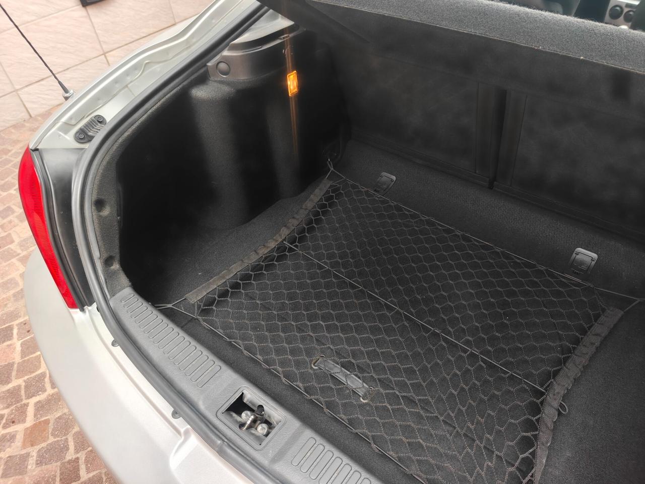 Hyundai FX Coupé 72.000km