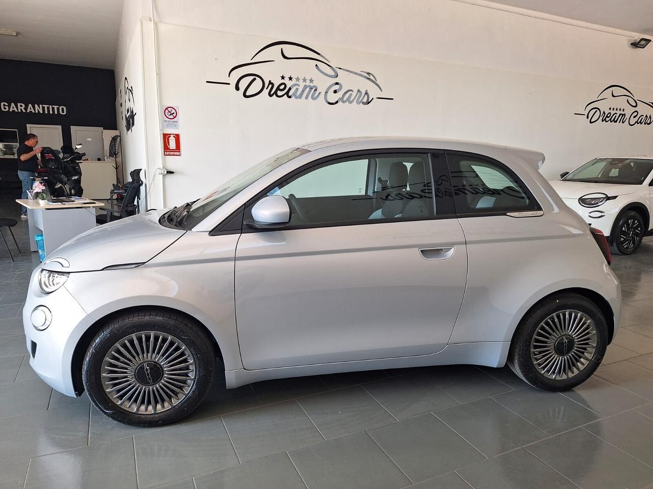 Fiat 500 Berlina Hybrid Torino 2026 KM0