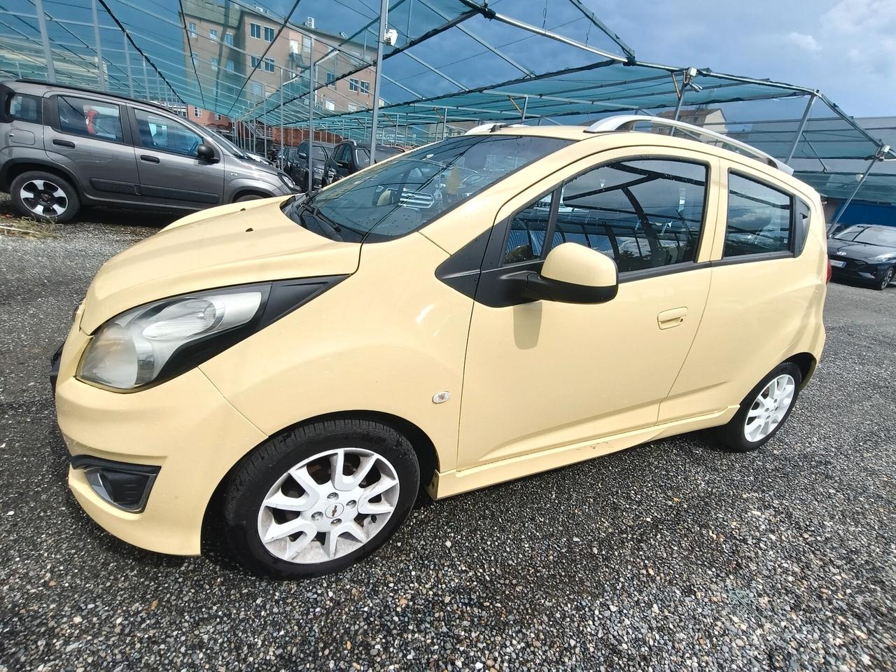 Chevrolet Spark 5 porte 1.0