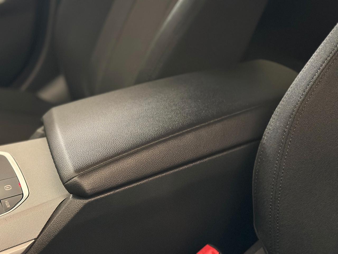 BMW 316 d Touring MHEV auto