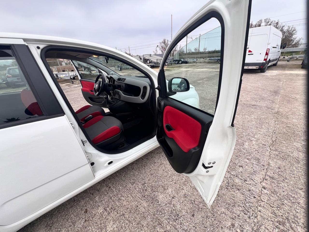 Fiat Panda 0.9 TwinAir Turbo Natural Power Lounge