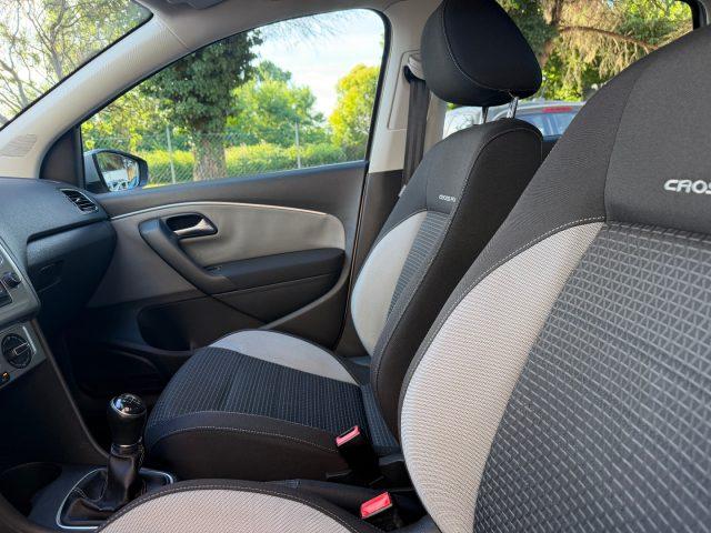 VOLKSWAGEN Polo Cross 1.4 TDI 90CV 5 PORTE UNIPROPRIETARIO SENSORI PARCH