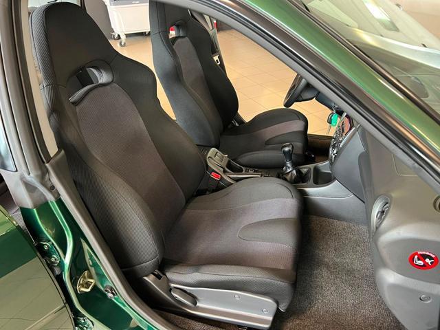 SUBARU Impreza 2.0 i T sedan WRX AWD SOLO 300KM! NUOVA OLD STOCK