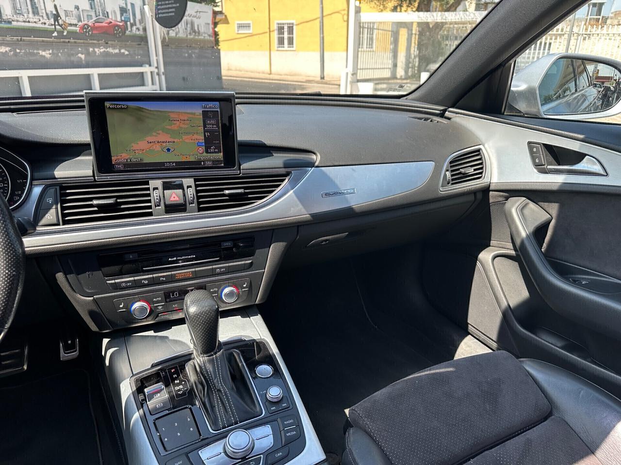 Audi A6 Avant 3.0 TDI S tronic station wagon