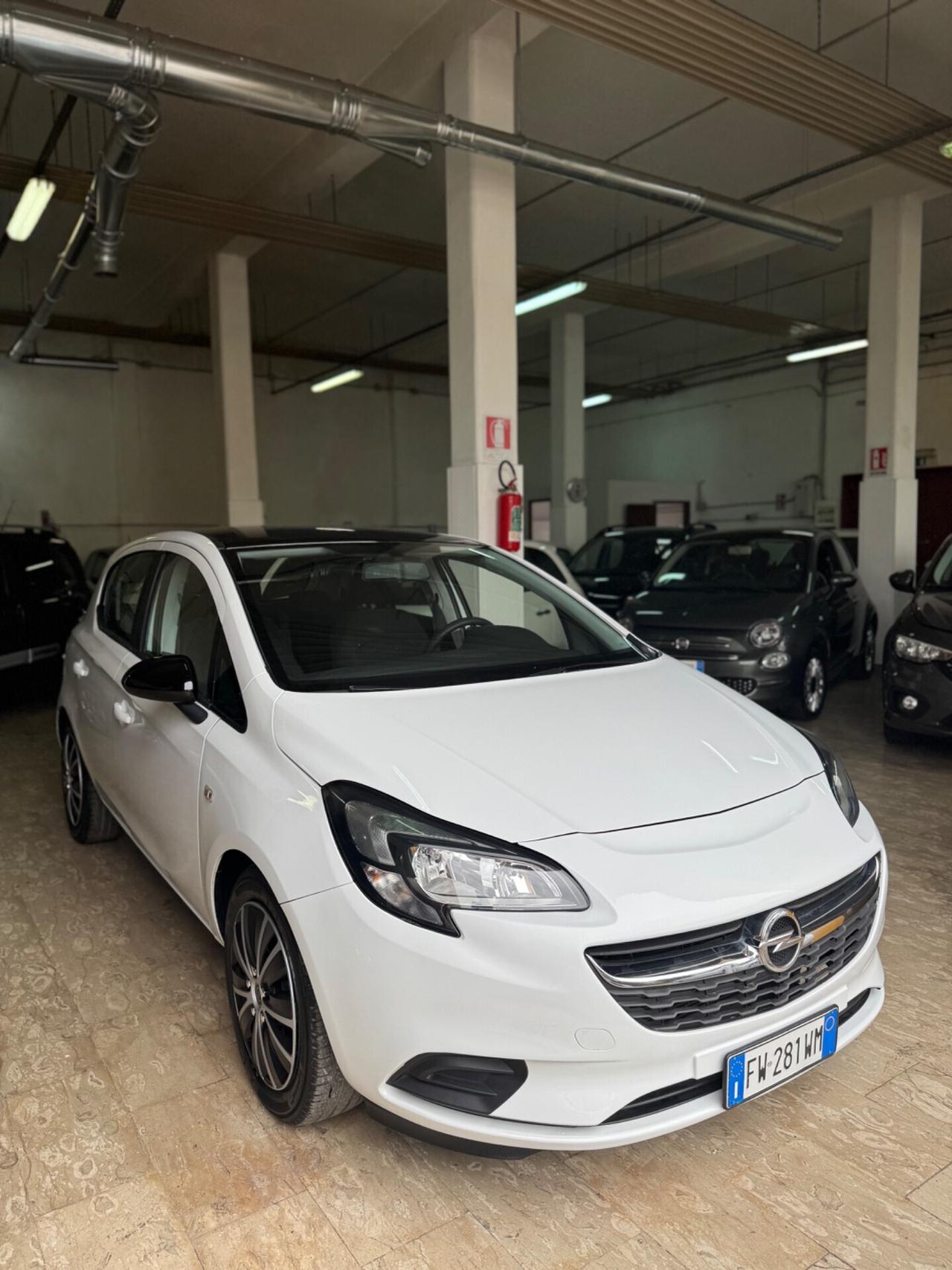 Opel Corsa 2019 1.2 by-color 5 porte