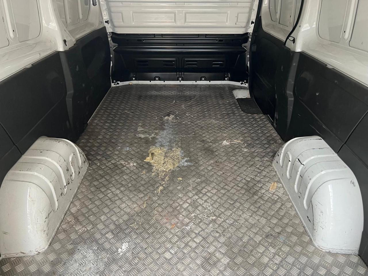 Opel Vivaro 29 1.6 BiTurbo 140CV 3 POSTI PREZZO + IVA