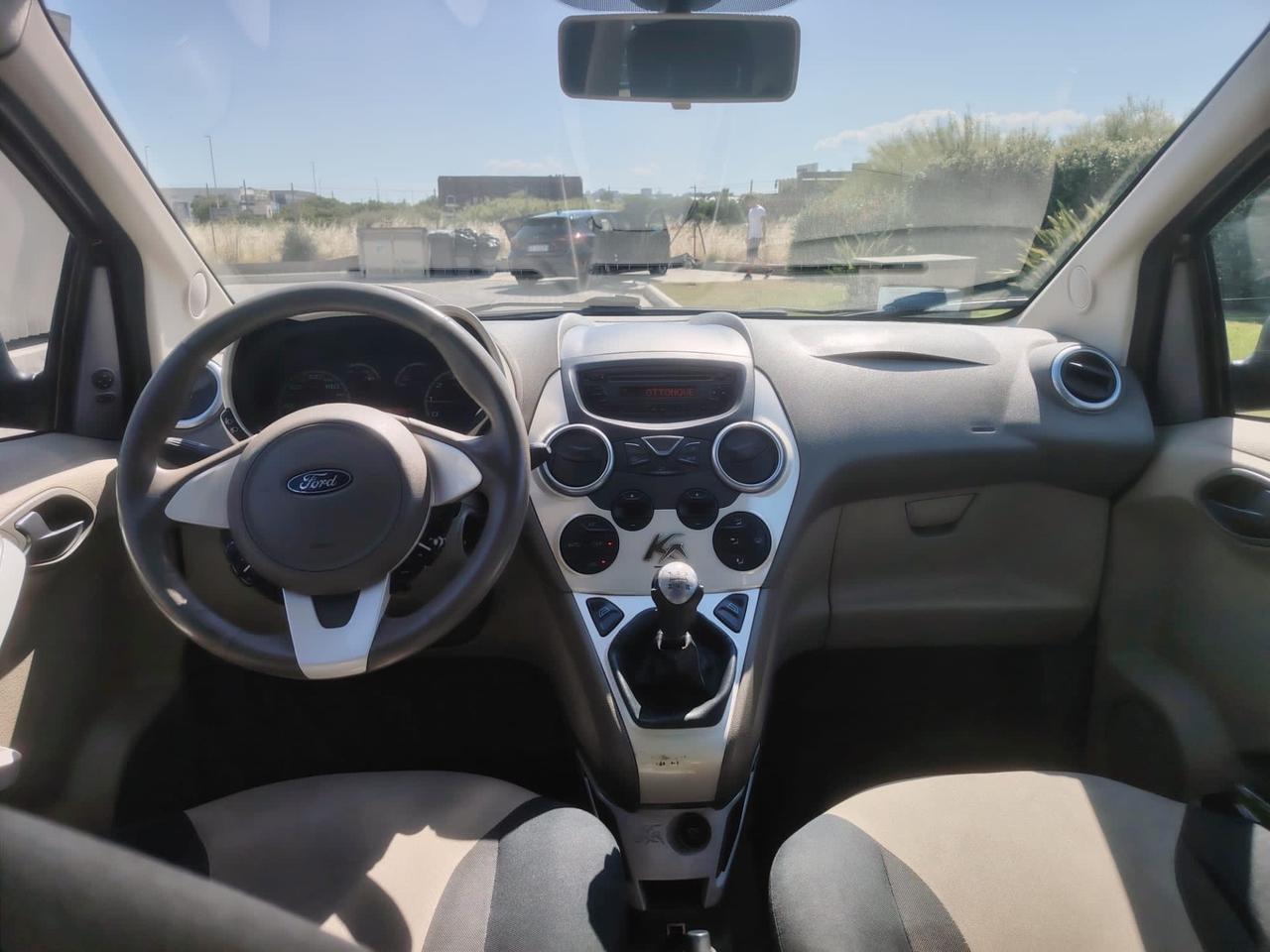 Ford Ka Ka+ 1.2 8V 69CV Titanium