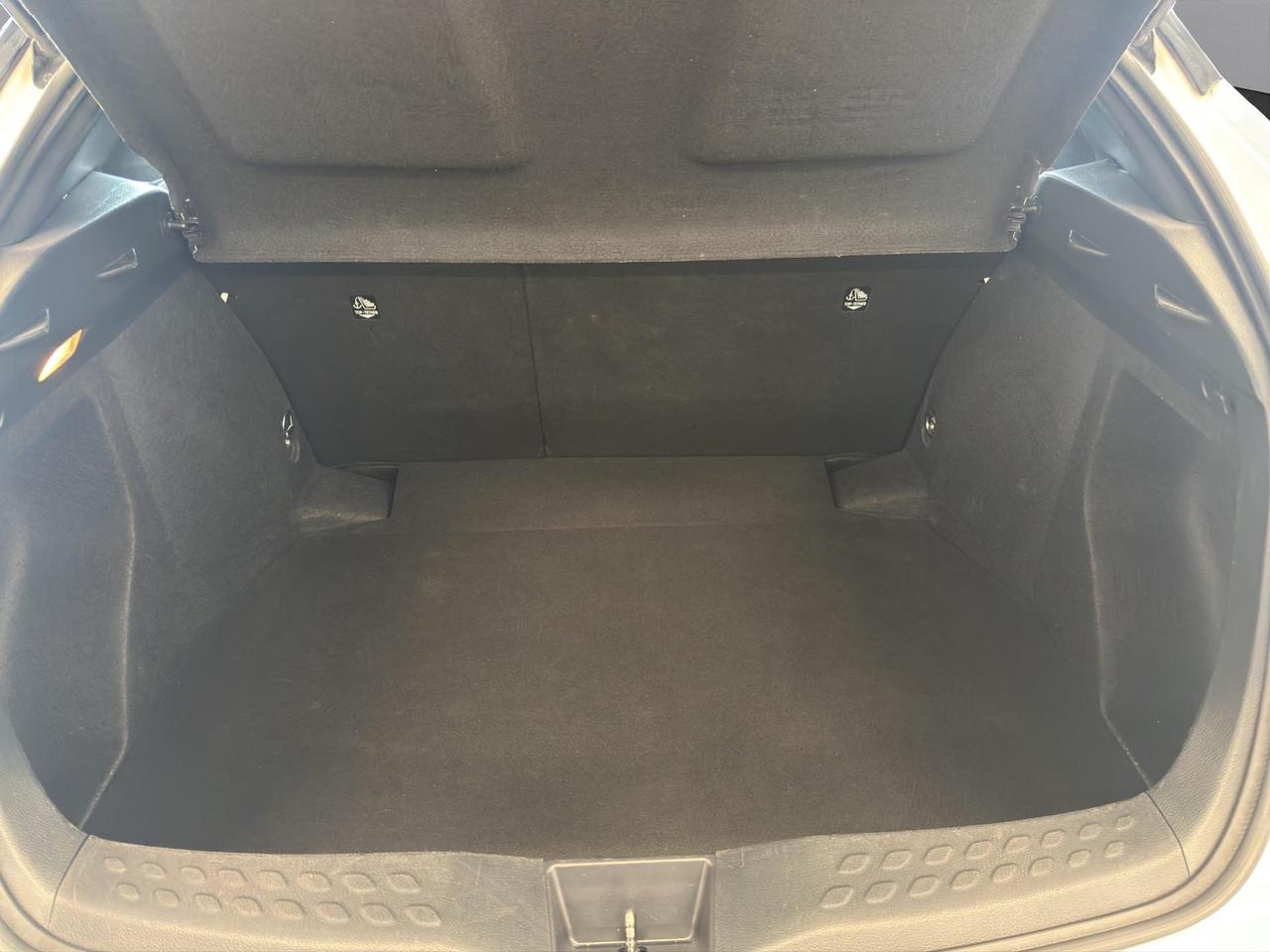 Toyota C-HR 1.8h Active e-cvt