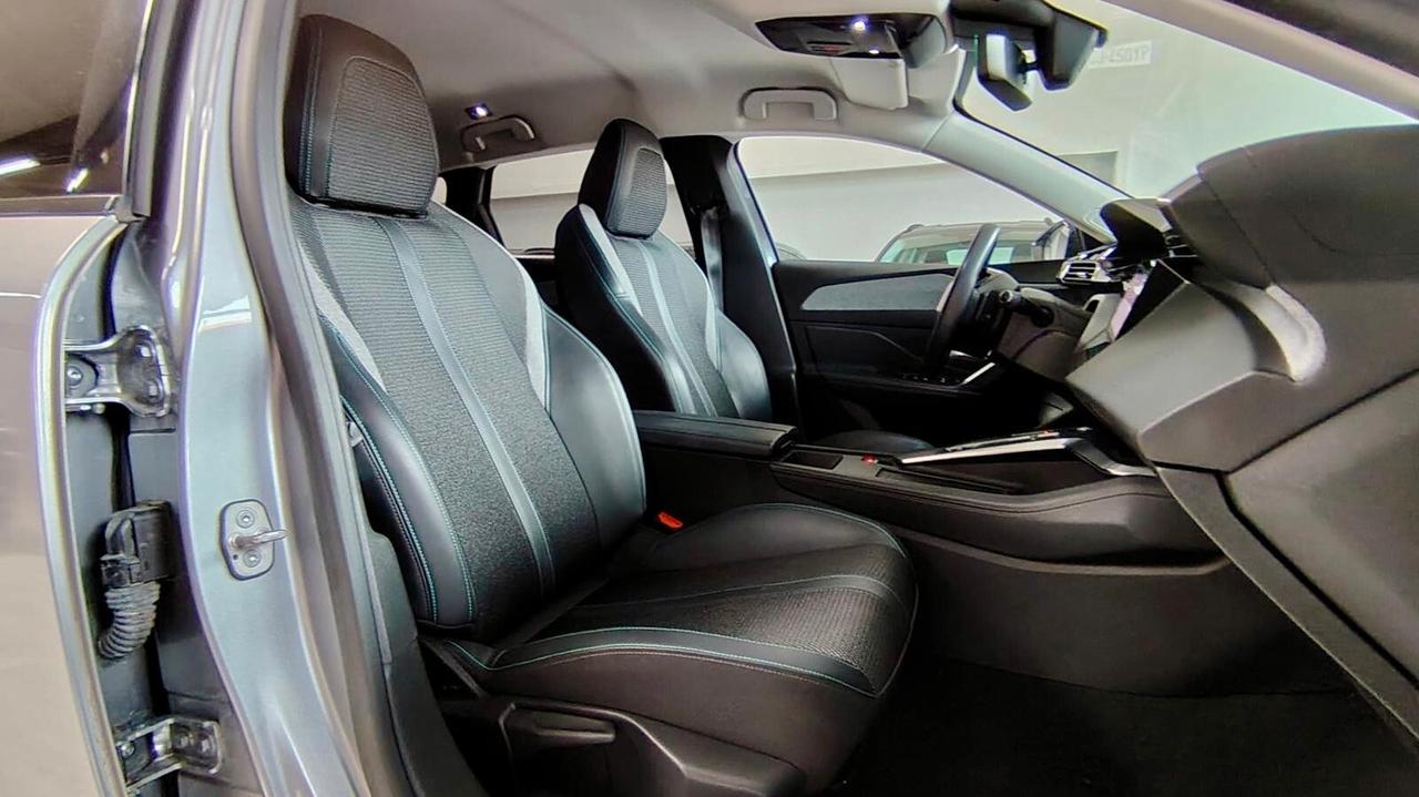 Peugeot 308 SW 1.5 ALLURE PACK 131CV - VIRTUAL COCKPIT, PACCHETTO LUCI, NEOPATENTATI