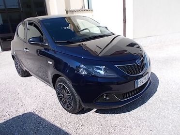 Lancia Ypsilon 1.0 FireFly 5 porte S&S Hybrid Ecochic Gold