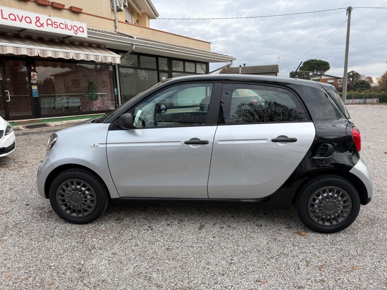 Smart ForFour 70 1.0 Ok Neopatentati