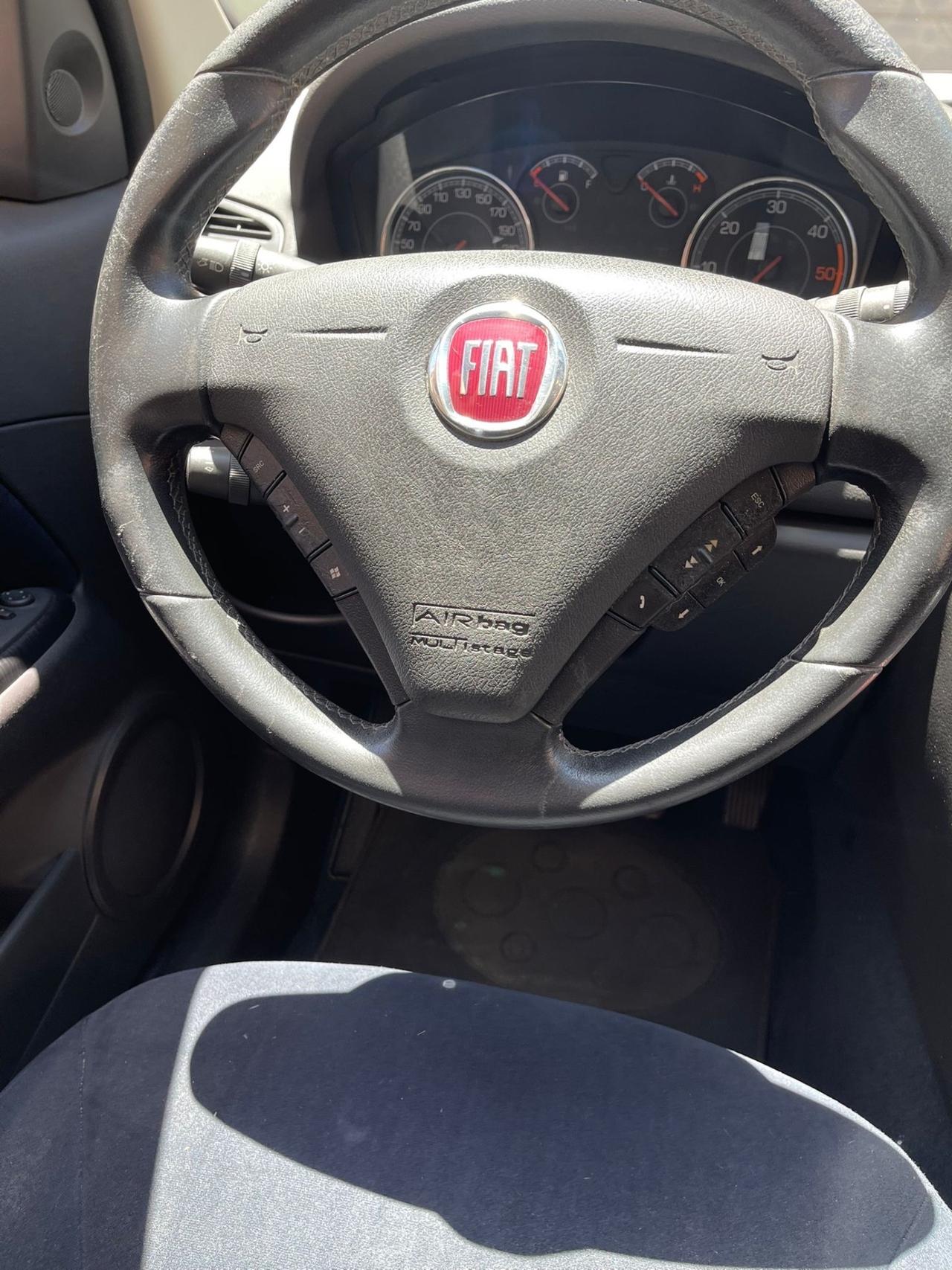 Fiat Croma 1.9 Multijet Dynamic
