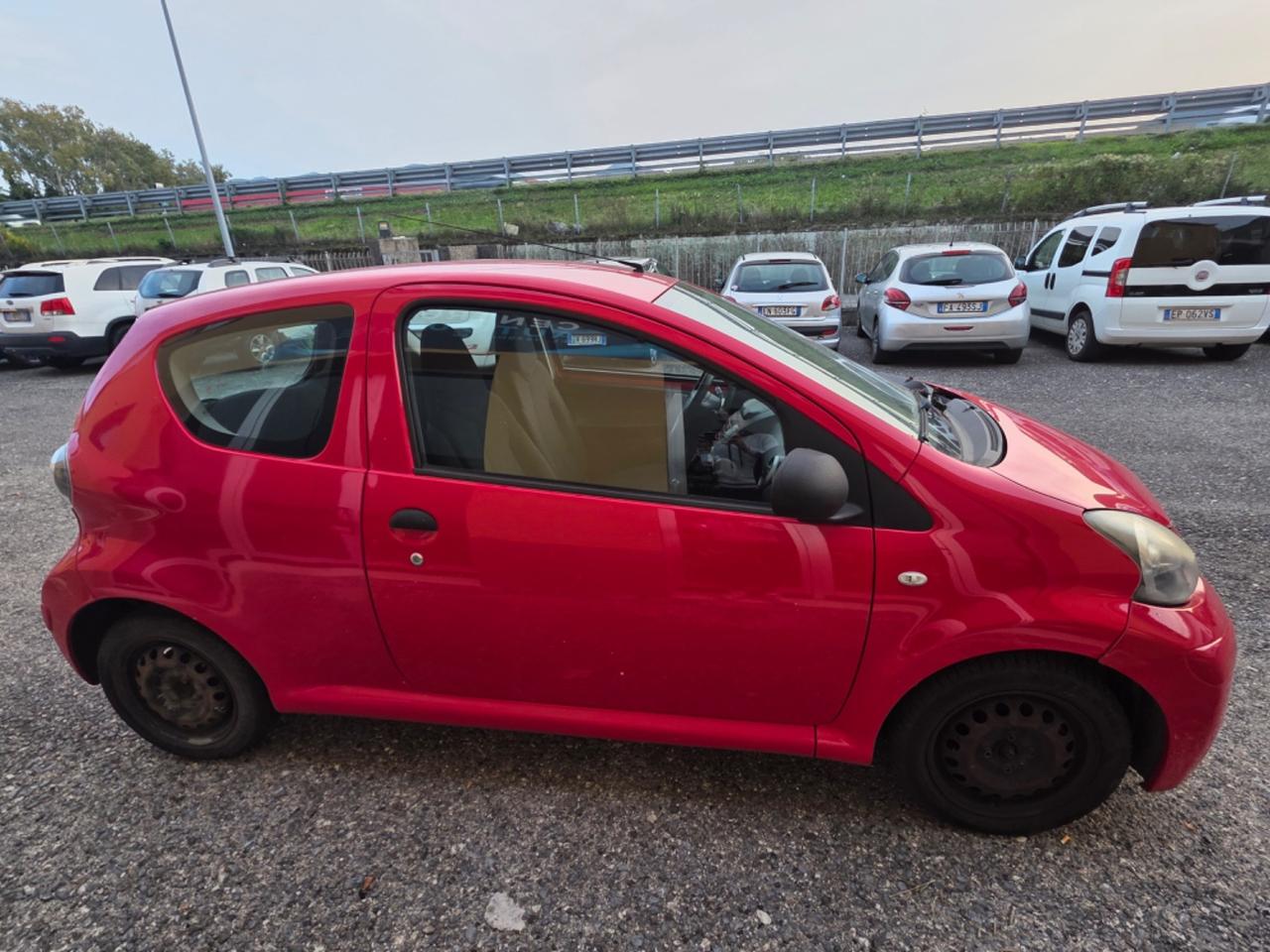 Toyota Aygo 1.0 12V VVT-i 3 porte Active Connect