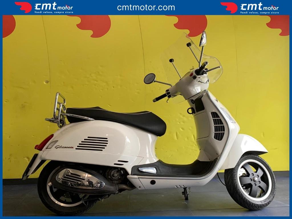 Vespa GTS 300 - 2010