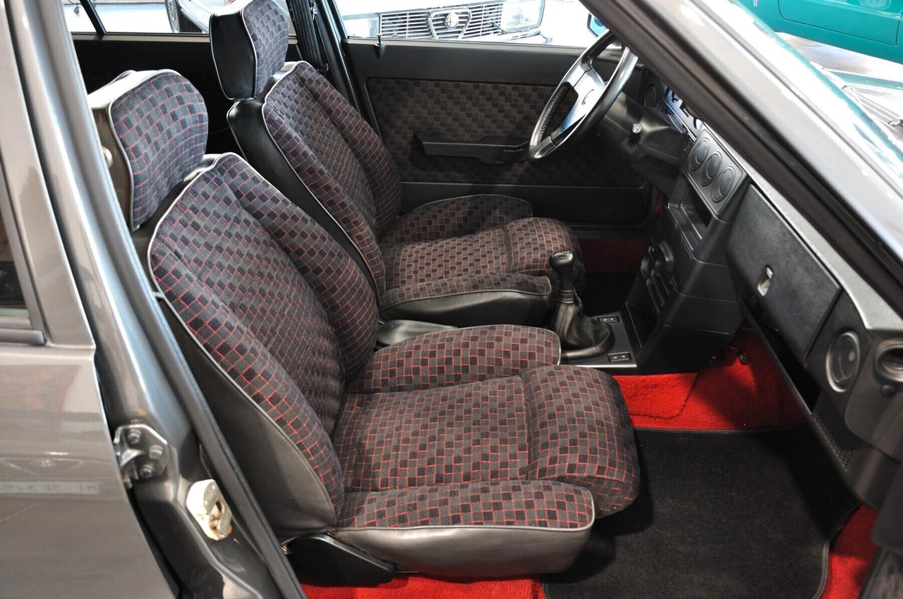Alfa Romeo 33 1.7 Quadrifoglio Verde ASI