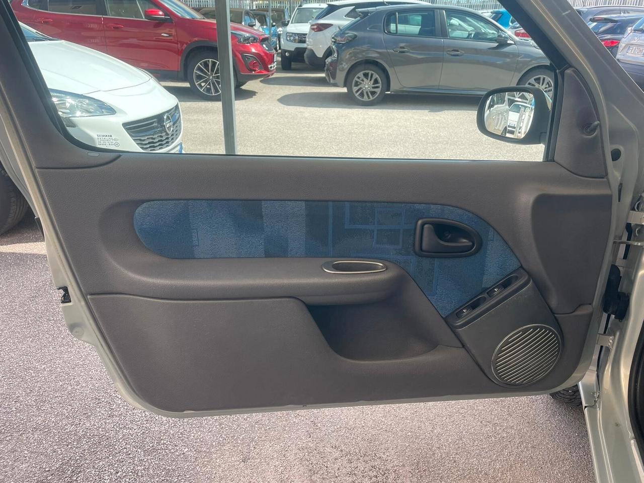 Renault Clio 1.2 cat 3 porte