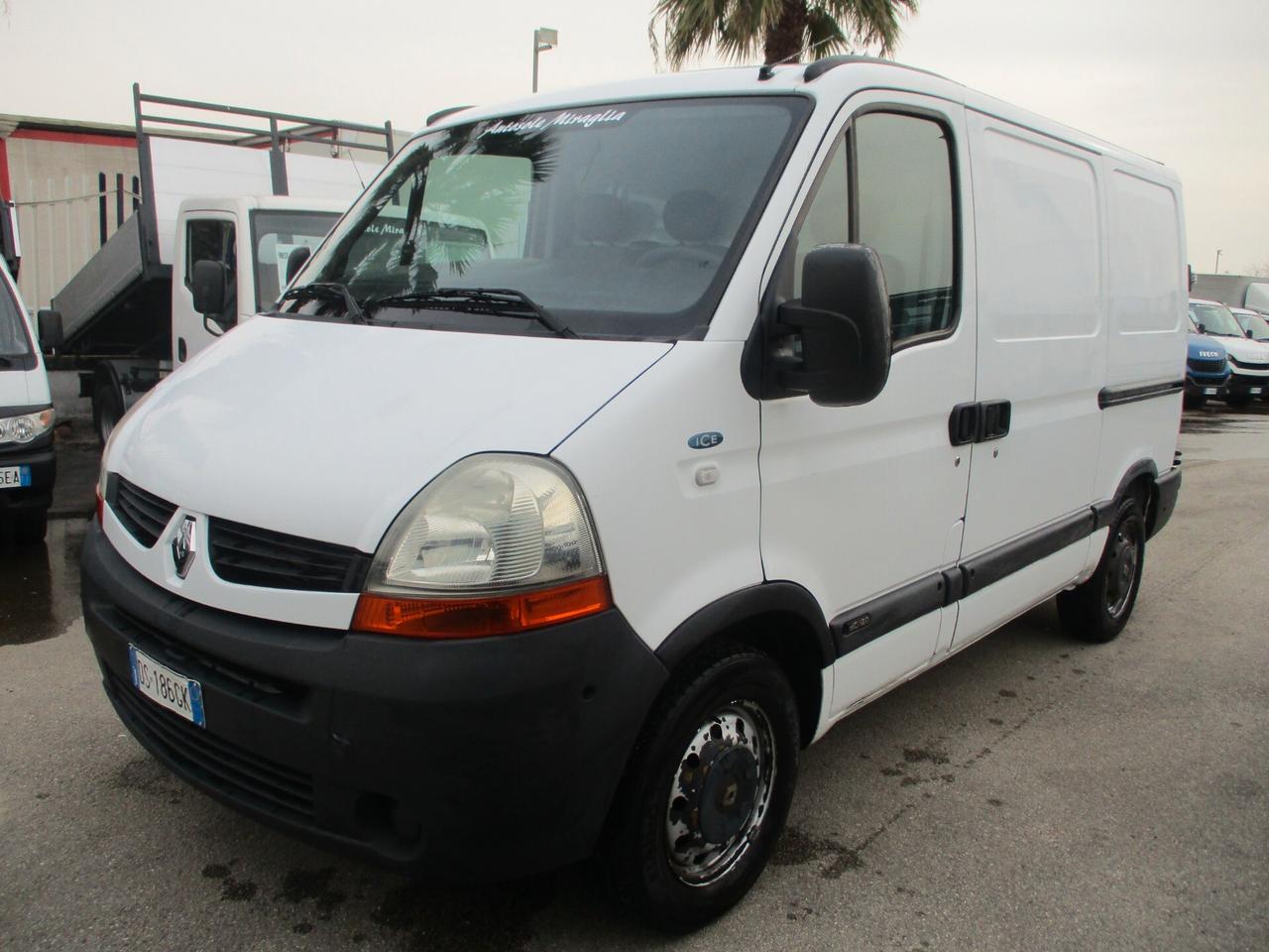 Renault Master 2.5 DCI 100CV E4 FURGONE TETTO BASSO P.CORTO