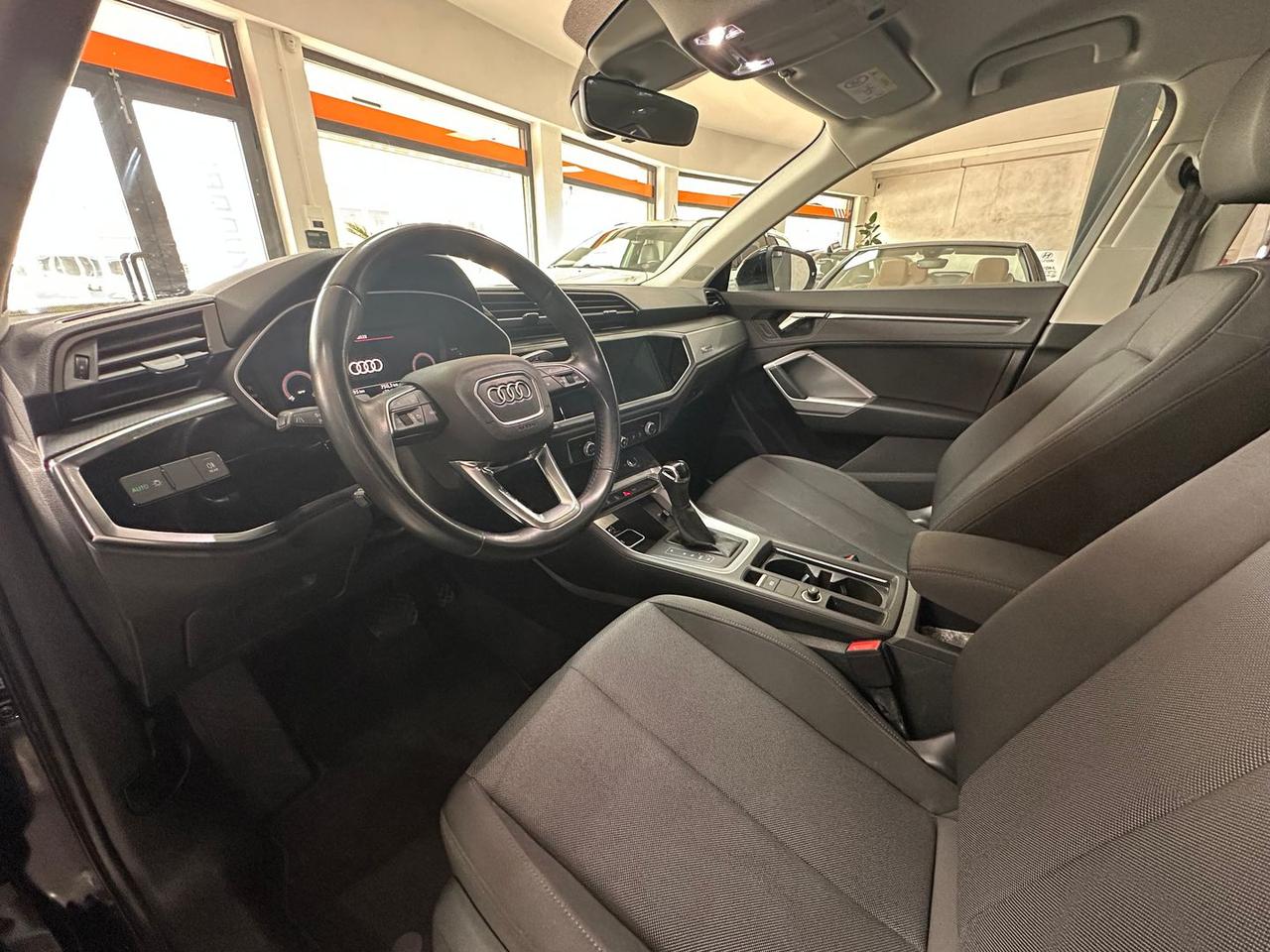 Audi Q3 Business Advanced 2.0 35 TDI #5788