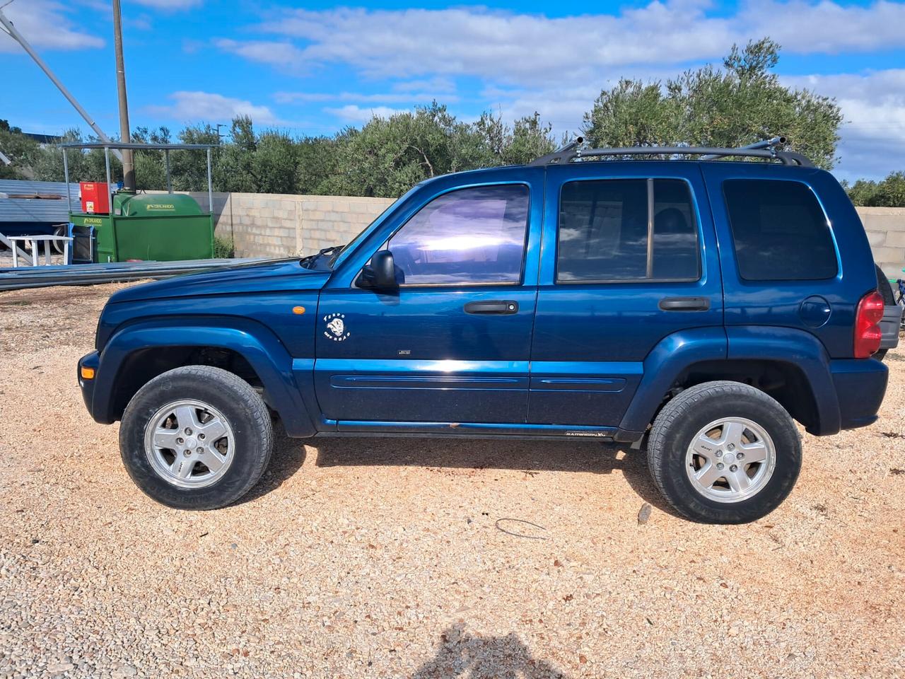 Jeep Cherokee 2.5 autocarro (gancio traino)