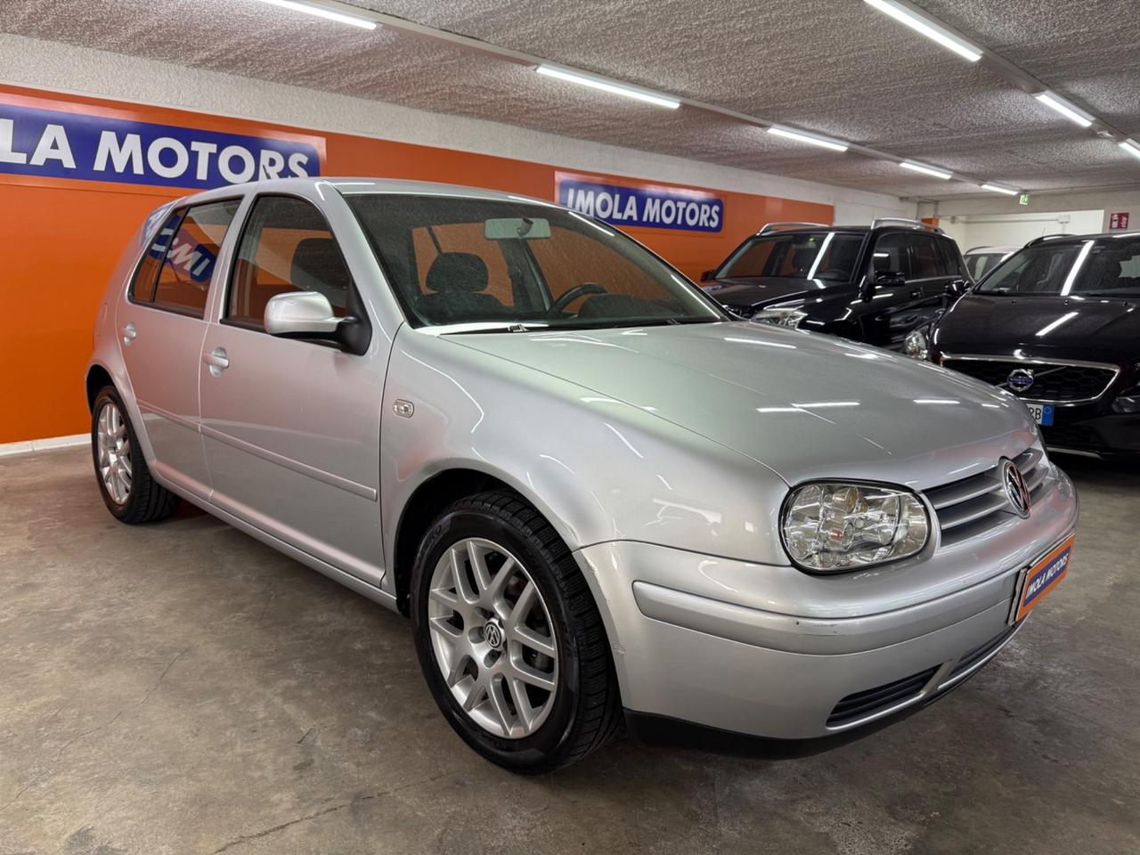 Volkswagen Golf 1.6 16V cat 5 porte Comfortline