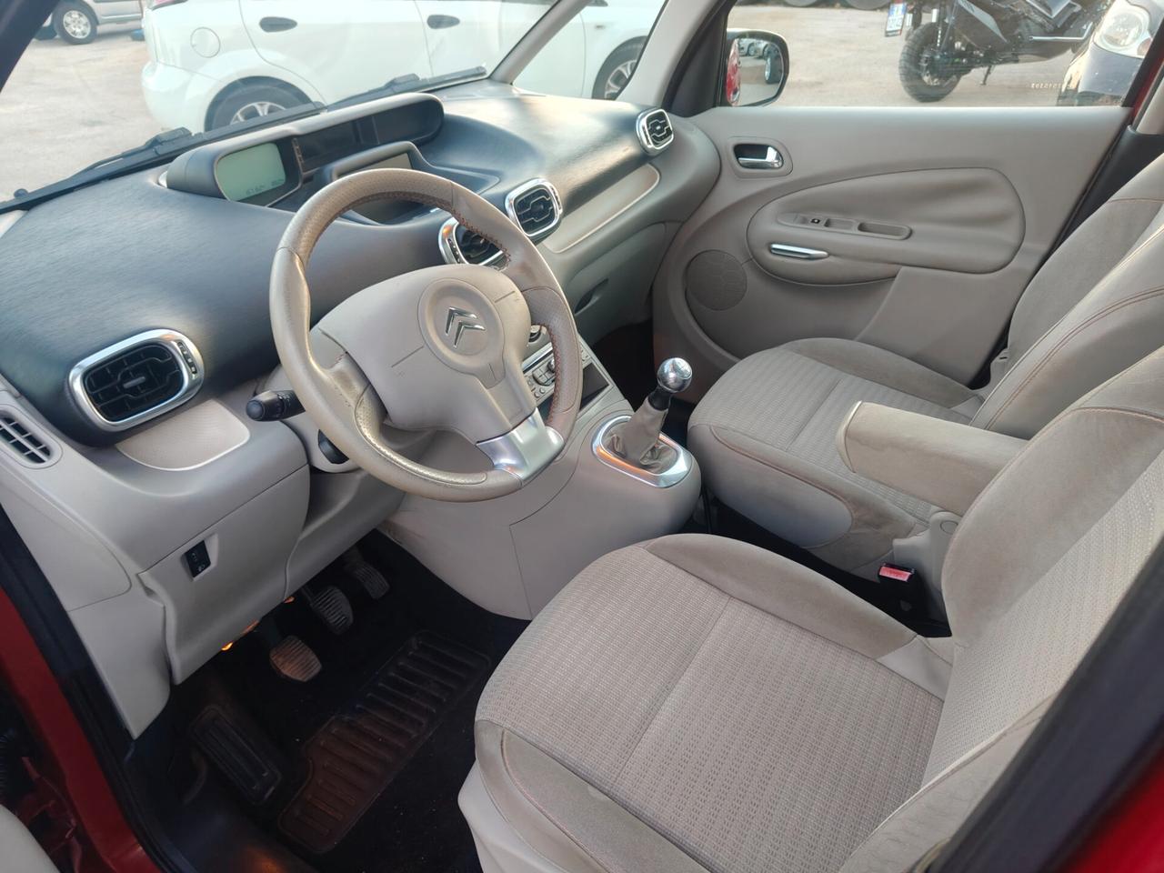 Citroen C3 Picasso 1.4 VTi 95 Exclusive