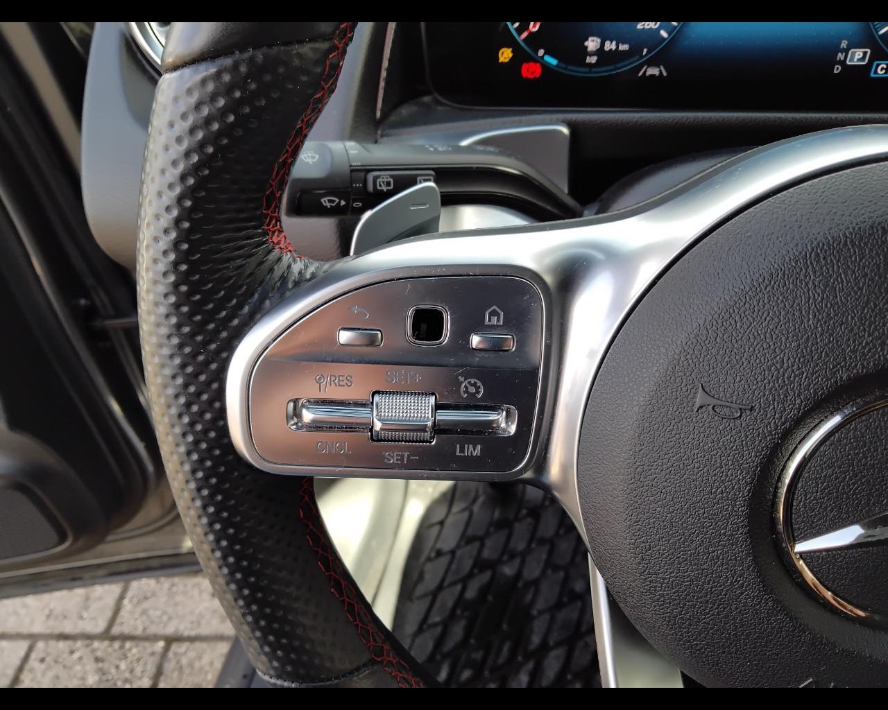 Mercedes-Benz GLB - X247 2019 - GLB 200 d Premium auto