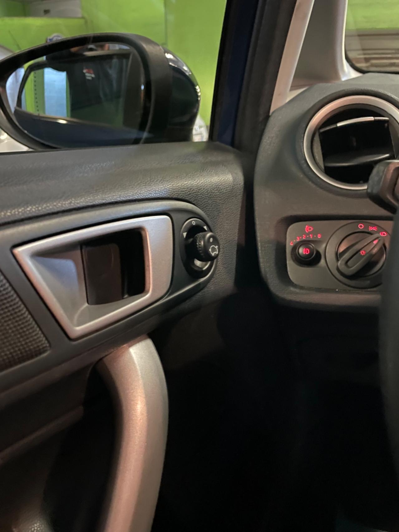 Ford Fiesta 1.2 Neopatentati Euro 5