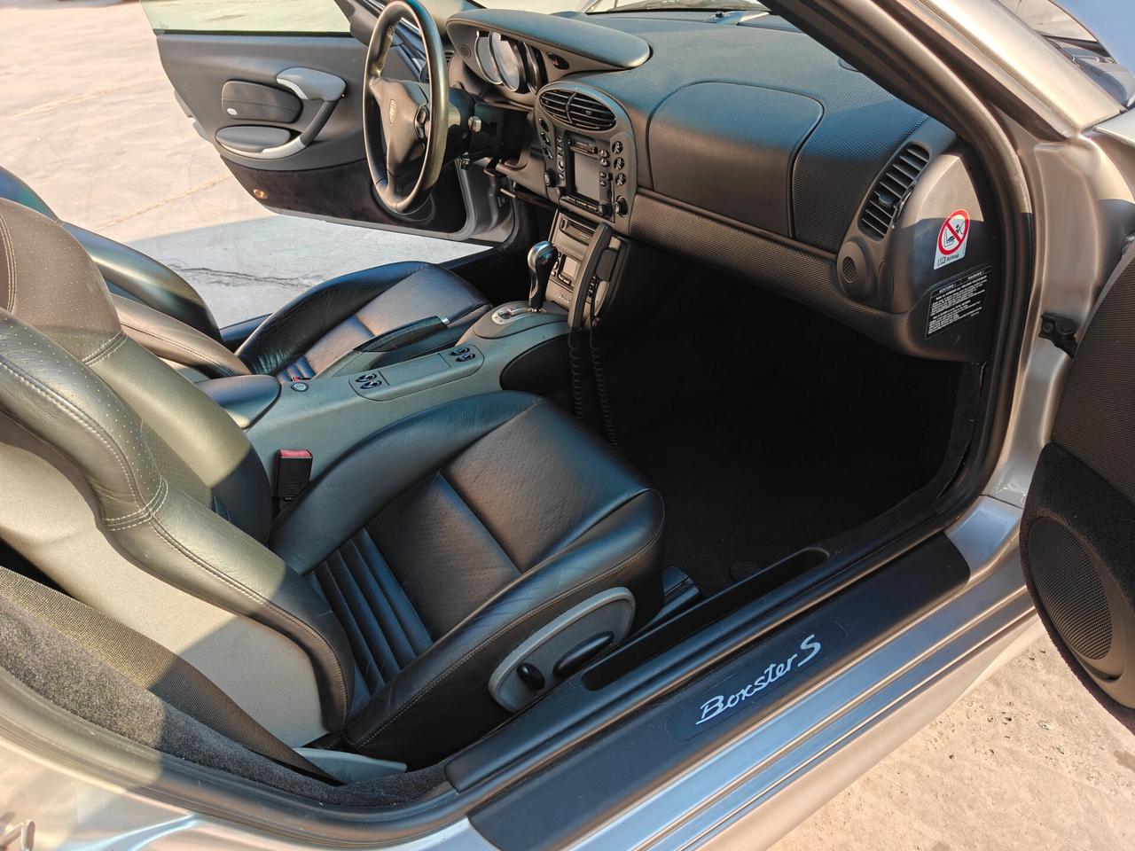 Porsche Boxster 3.2i 24V cat S