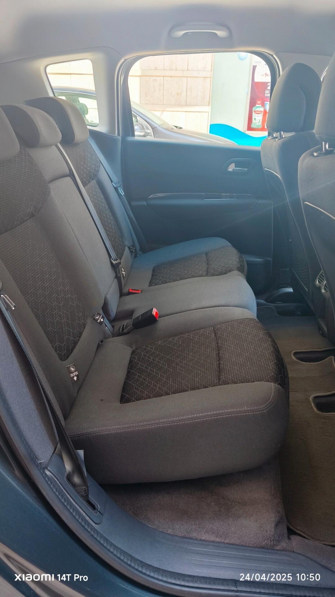 Peugeot 3008 1.6 HDi 115CV/Navi/Active 2015