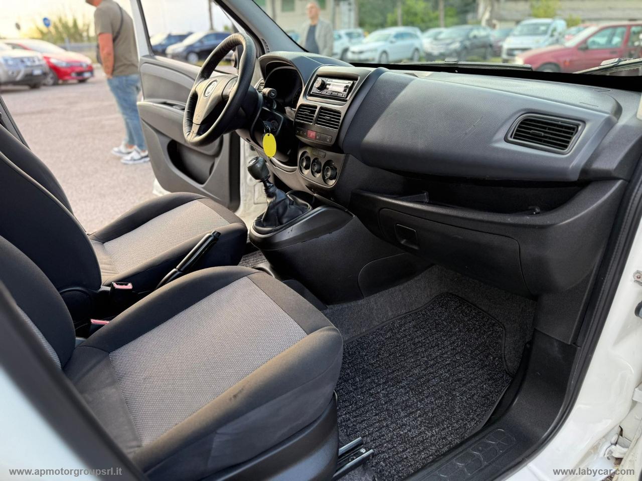 FIAT Doblò 1.4 16V Emotion