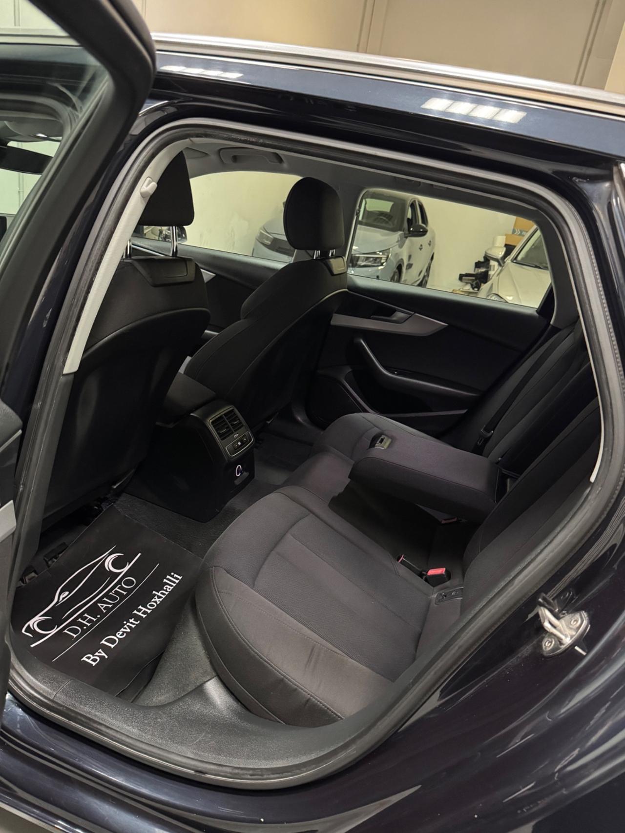 Audi A4 2.0 TDI 122 CV S tronic line edition