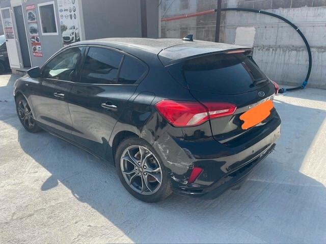 Ford Focus 1.0 EcoBoost 125 CV 5p. ST-Line sinistrata incidentata