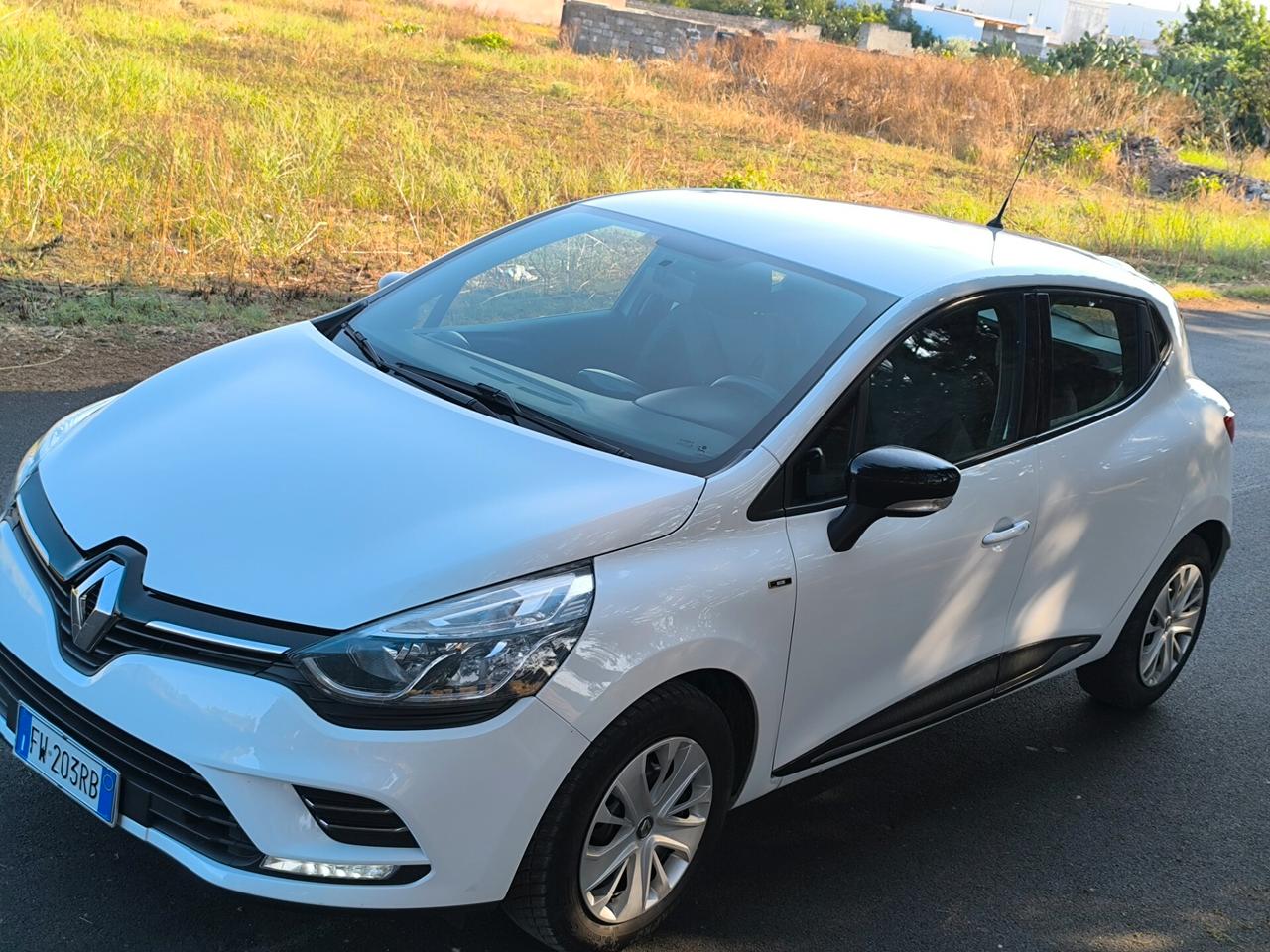 RENAULT CLIO MOSCHINO GPL 05/2019 SENS.POST/RETROC